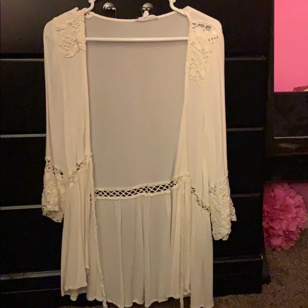 white flowy cardigan